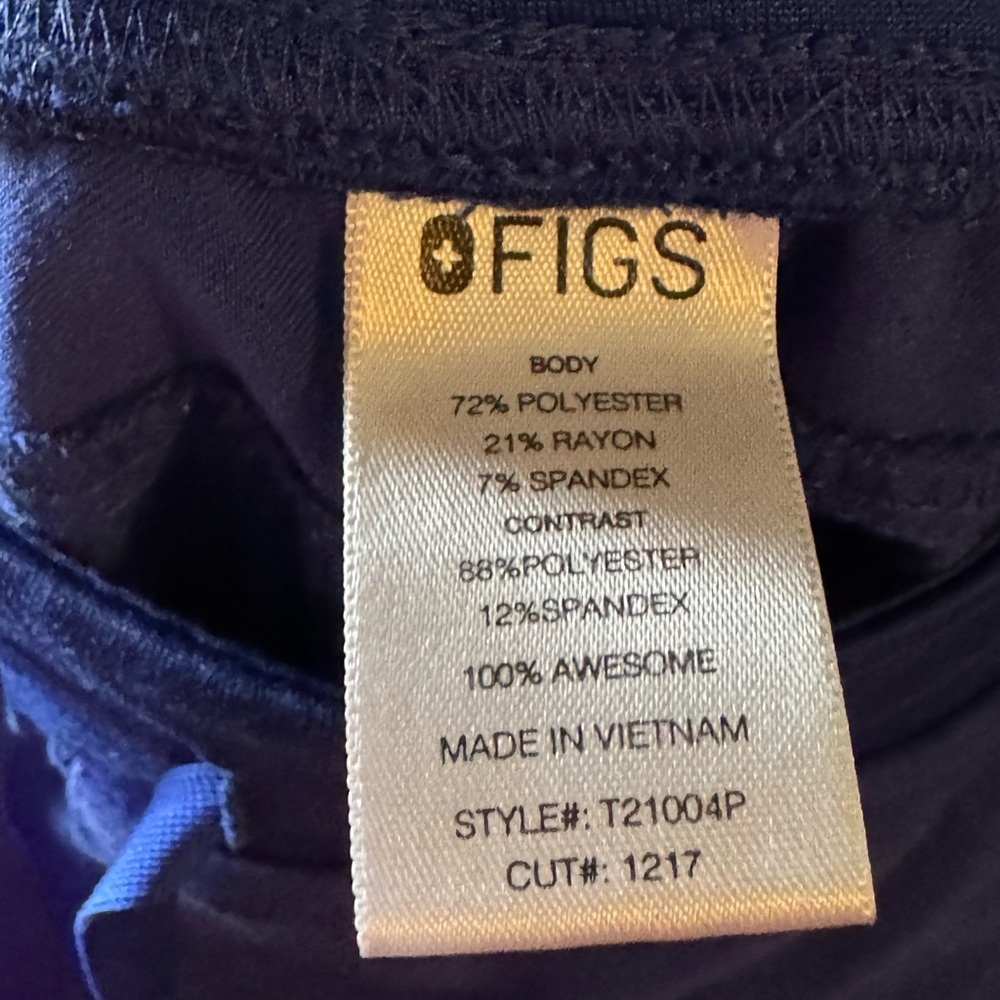 Figs cargo Pants in royal Blue - Picture 2 of 3